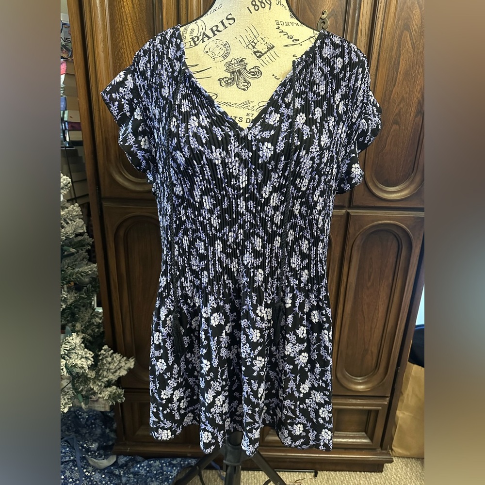 Zac & Rachel Black and Purple Floral Blouse